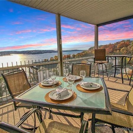 Gourgeous Lake Views, Amazing Susets, On Main Channel 레이크오자크 외부 사진